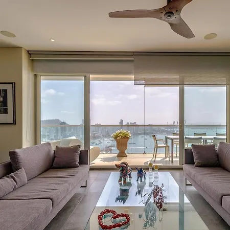 Luxurious Topspot With 21st Floor Views * Cartagena