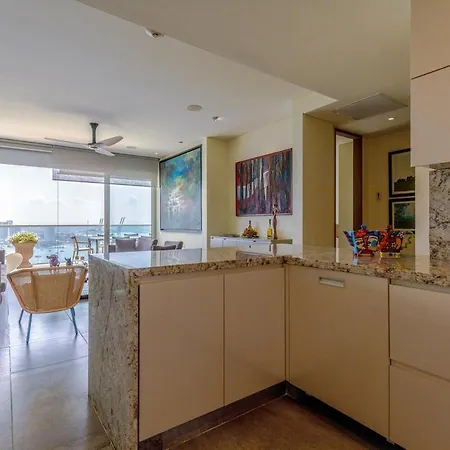 Luxurious Topspot With 21st Floor Views Apartamento *