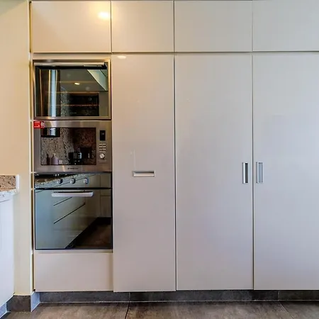 Apartamento Luxurious Topspot With 21st Floor Views